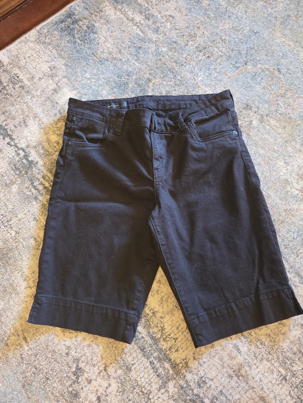 Kut from the Kloth Women Black Flat-Front Casual Shorts Size 6